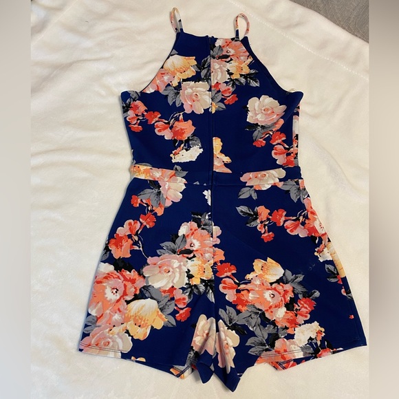 EUC Floral Skort Romper - Picture 2 of 5